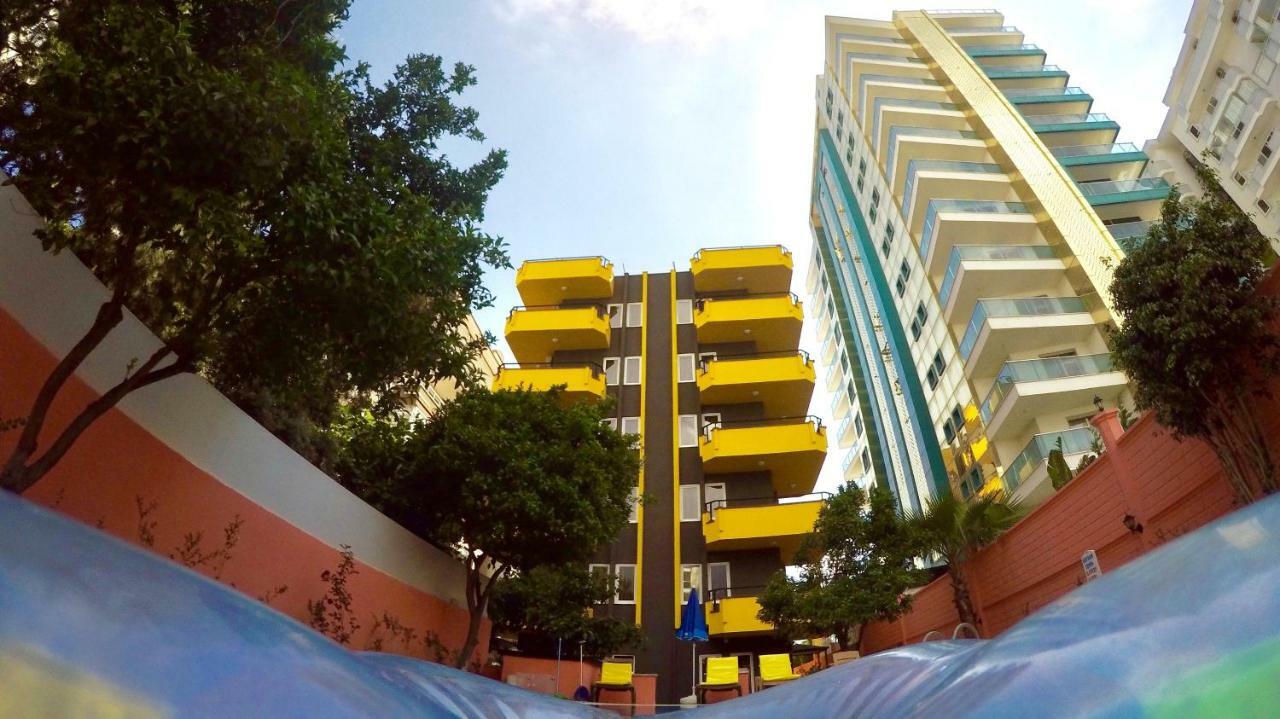 Flamingo Beach & Suite Mahmutlar Exterior photo
