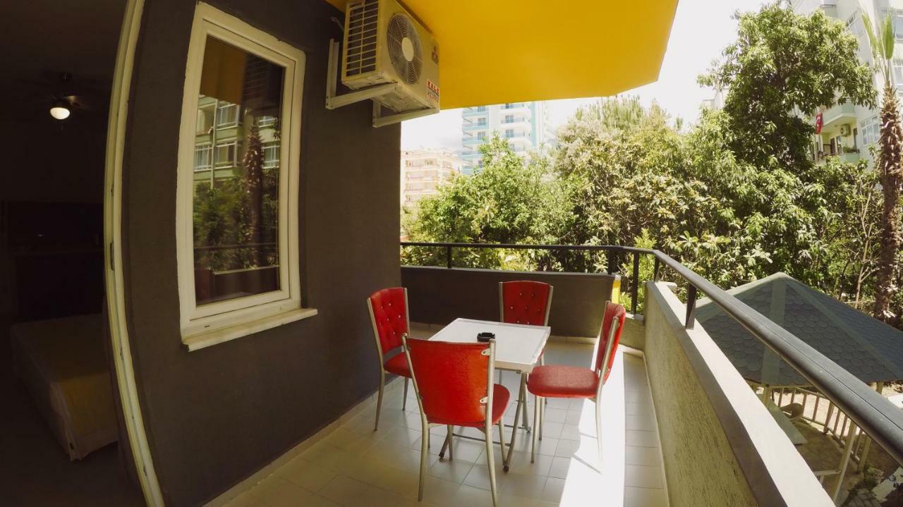 Flamingo Beach & Suite Mahmutlar Exterior photo